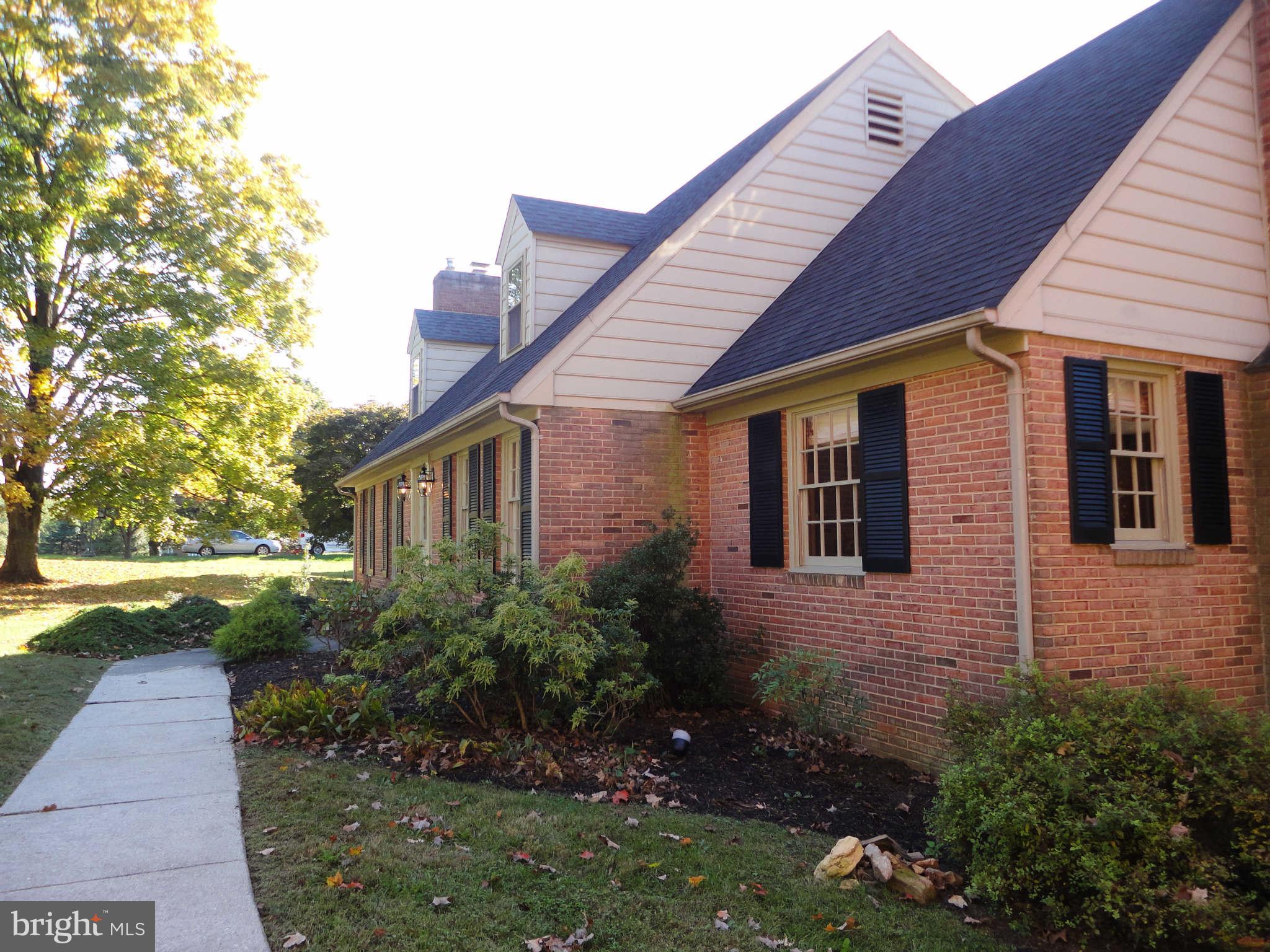 2301 Ravenview Road Lutherville-Timonium, MD 21093 - Photo 6 of 28 Exterior front