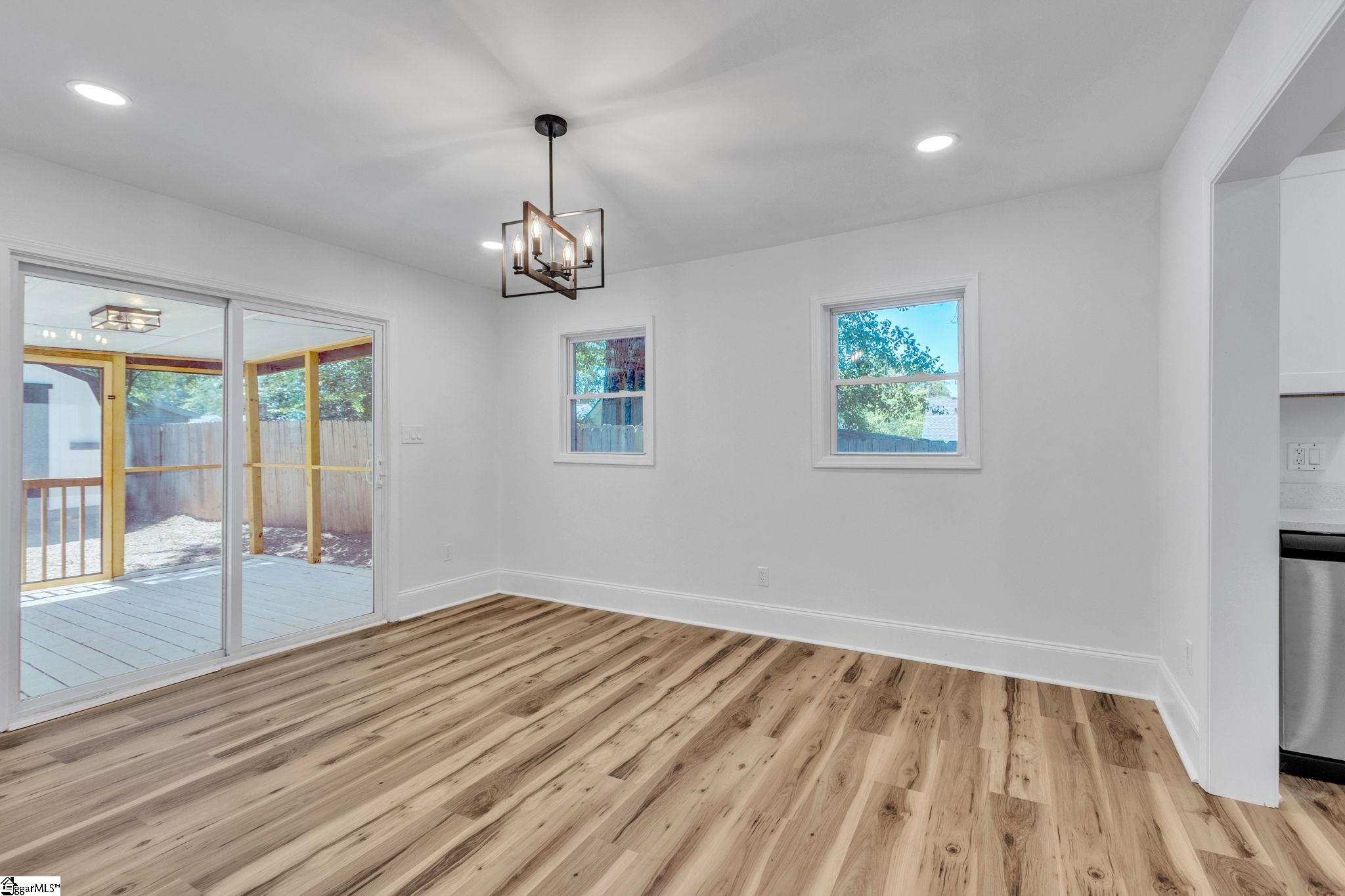 7 Hendricks Street Greenville, SC 29607 - Photo 22 of 29 Gallery Image 22