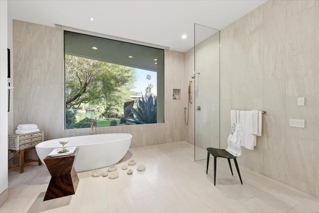 $5,695,000 | 102 Waterford Circle, Rancho Mirage, CA 92270