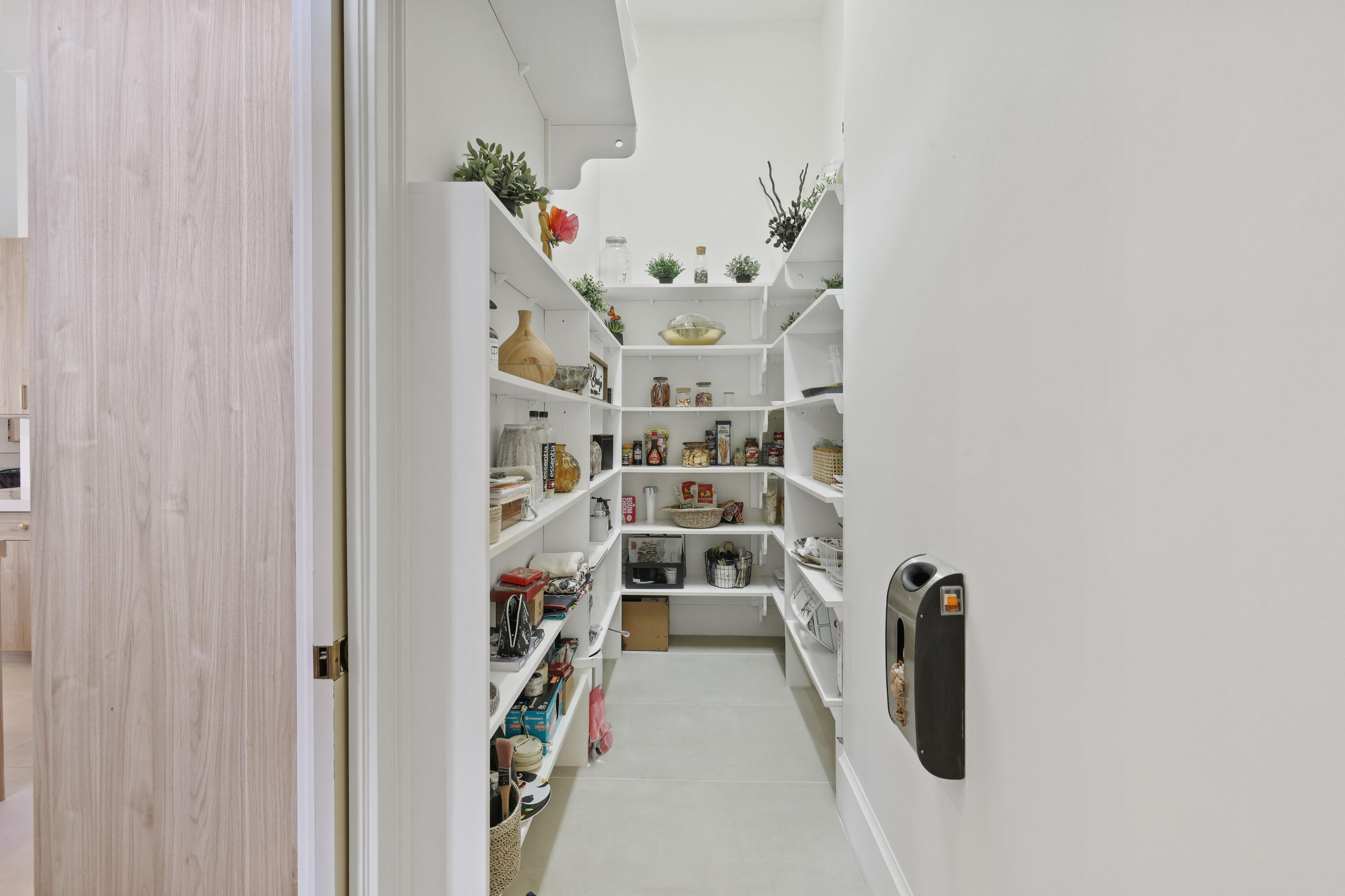 562 Rookery Place Jupiter, FL 33458 - Photo 18 of 72 562 Rookery Pl - 31