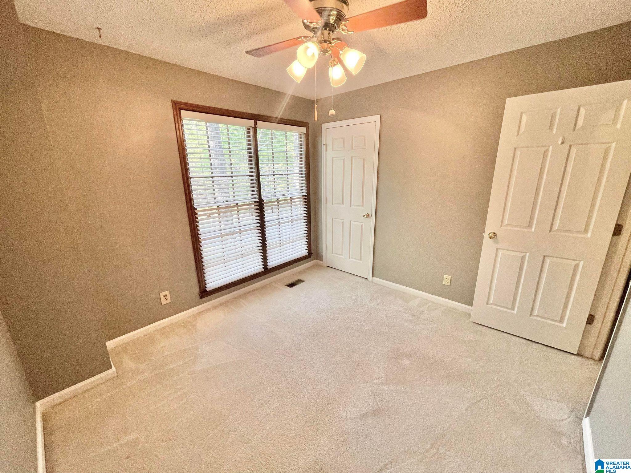 2425 Chandabrook Drive Pelham, AL 35124 - Photo 17 of 28