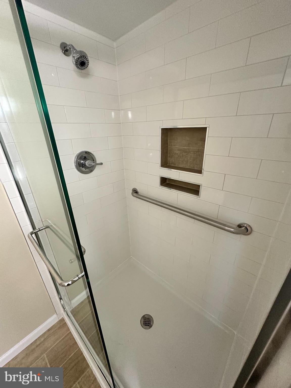2525 Welsh Road Philadelphia, PA 19114 - Photo 22 of 22 a bathroom with a shower