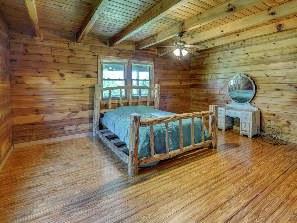 373 Reynolds Road Elizabethton, TN 37643 - Photo 16 of 46 373 Reynolds MLS030