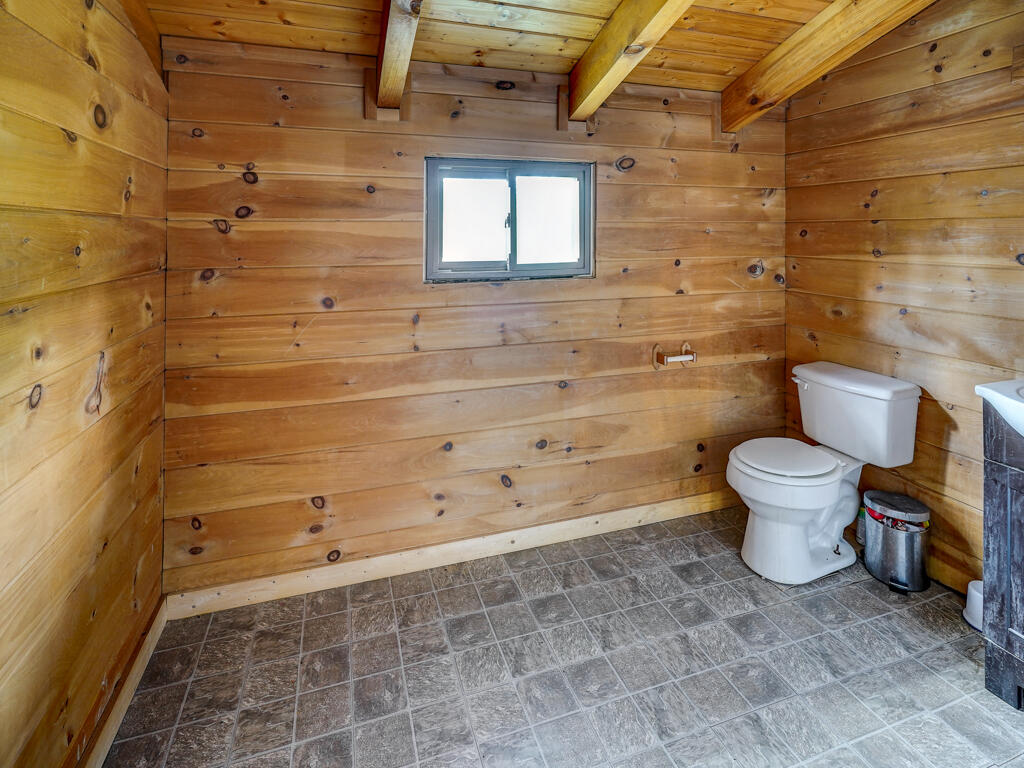 373 Reynolds Road Elizabethton, TN 37643 - Photo 24 of 46 373 Reynolds MLS039