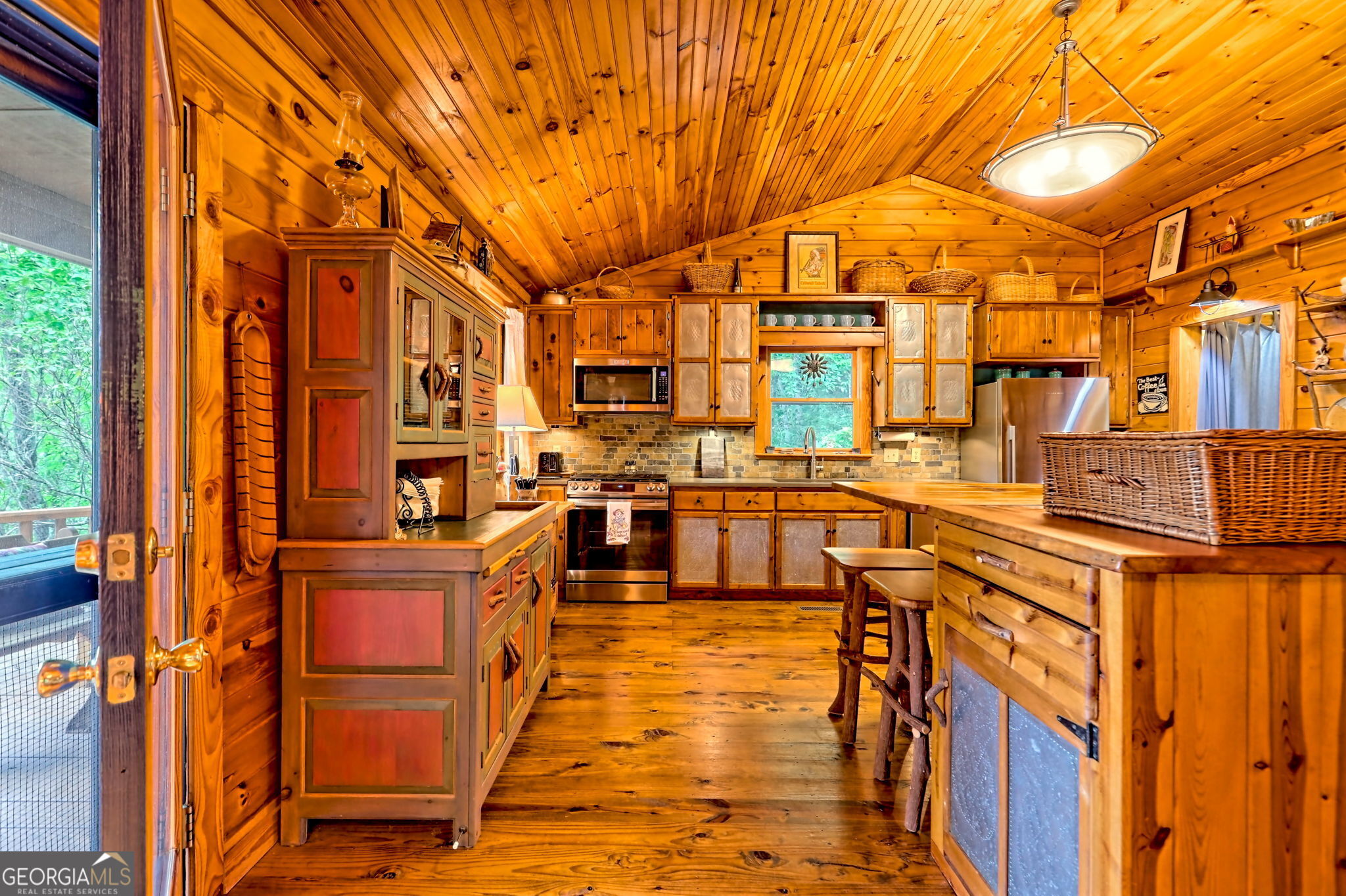 3019 Moccasin Creek Road Clarkesville, GA 30523 - Photo 13 of 72