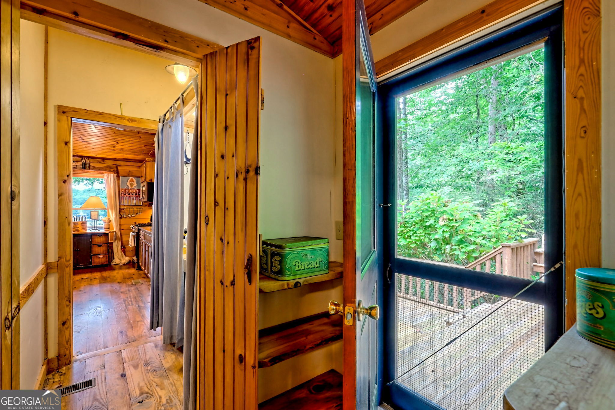 3019 Moccasin Creek Road Clarkesville, GA 30523 - Photo 23 of 72