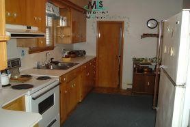 96 East Main Sebewaing, MI 48759 - Photo 4 of 7 187900-3.JPG