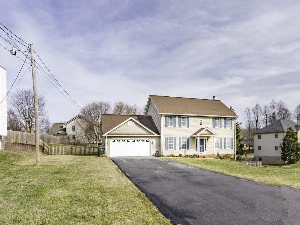 1203 Hillendale Road Gray, TN 37615 - Photo 1 of 36 Photo 1