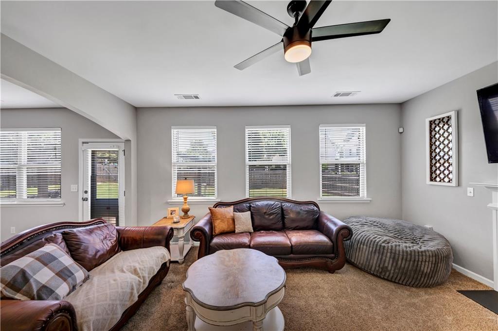 210 Creek View Lane Acworth, GA 30102 - Photo 19 of 46