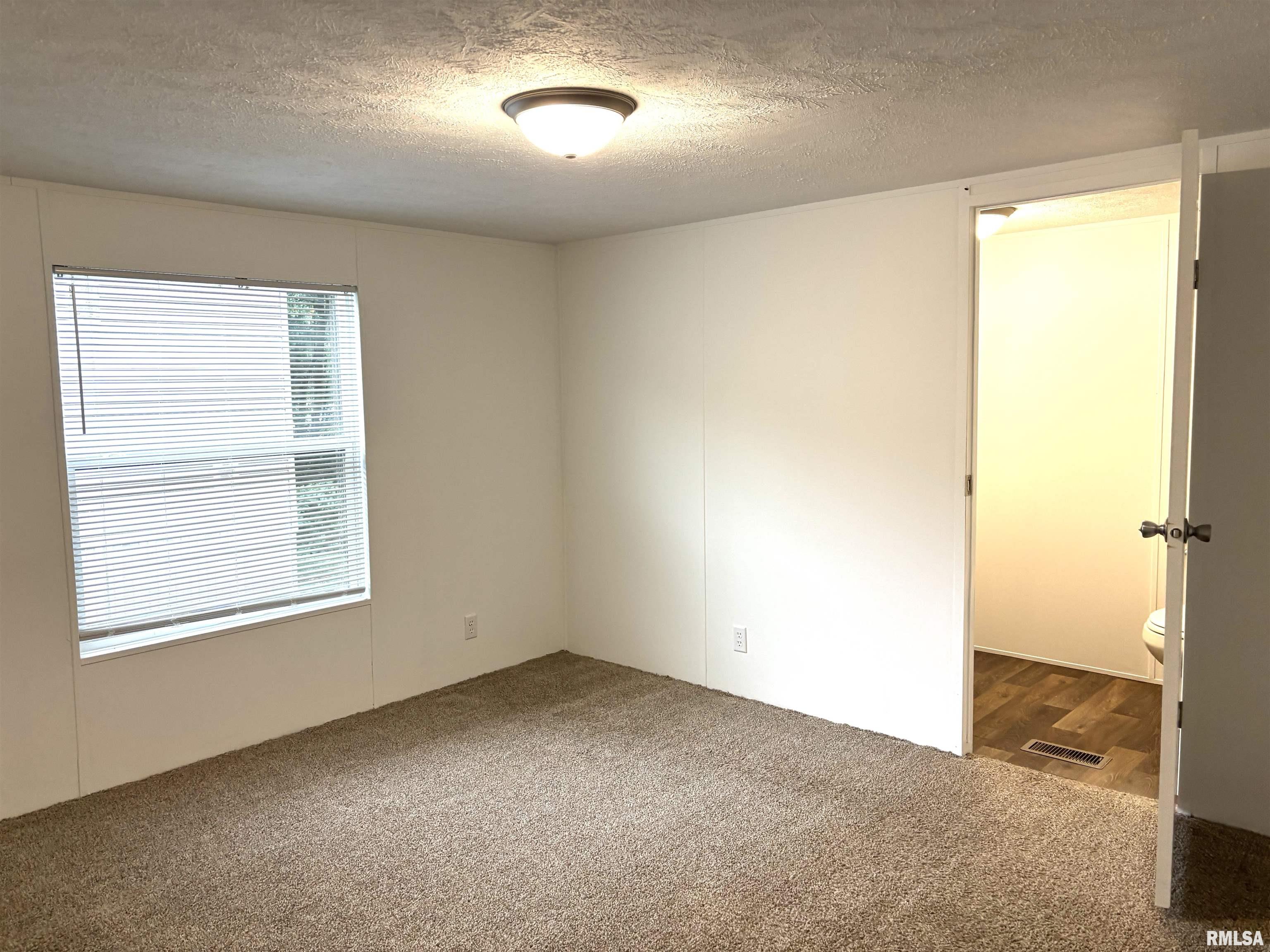 1515 North Lincoln Avenue, Unit 63 Springfield, IL 62702 - Photo 13 of 31