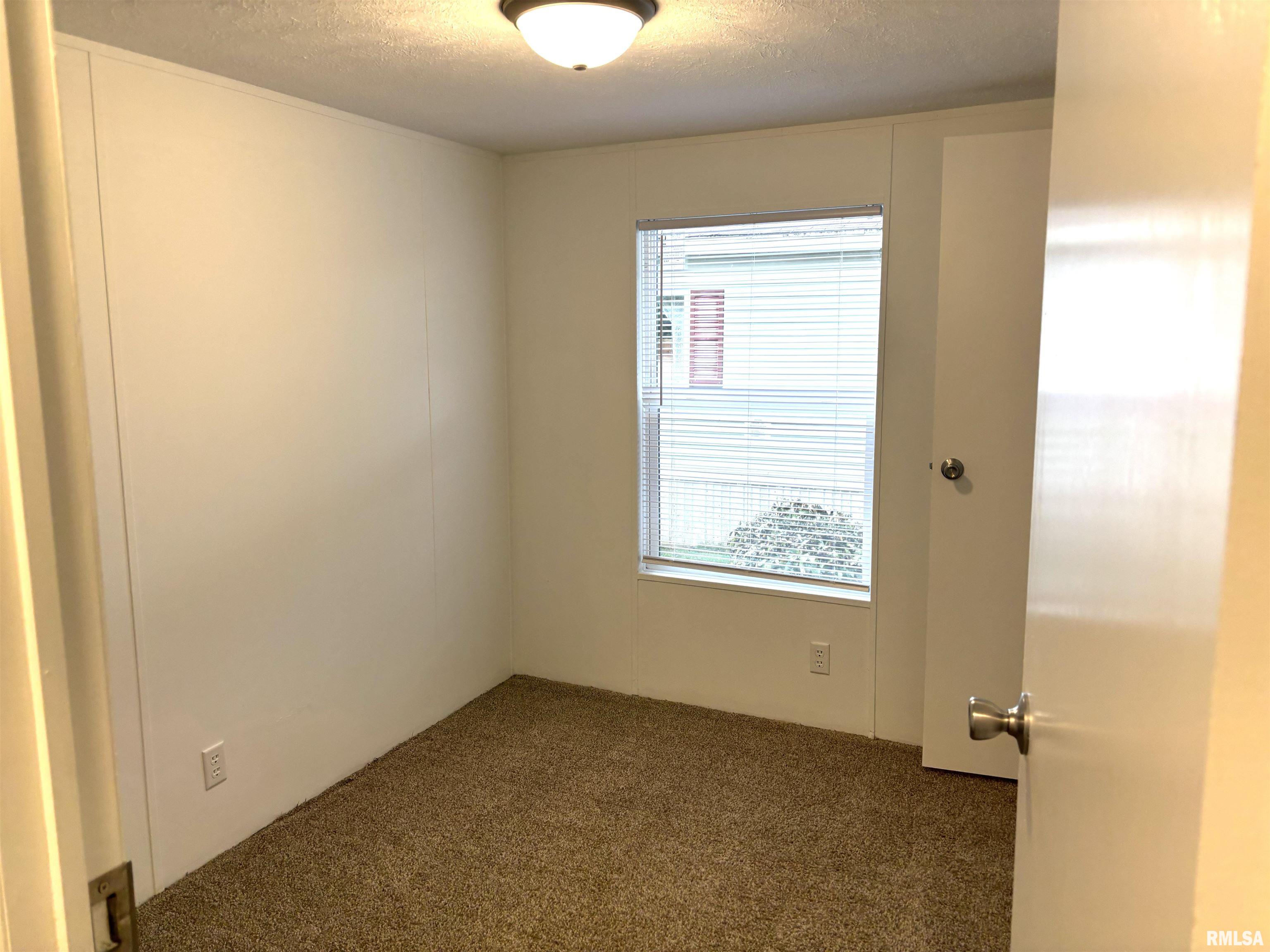 1515 North Lincoln Avenue, Unit 63 Springfield, IL 62702 - Photo 23 of 34