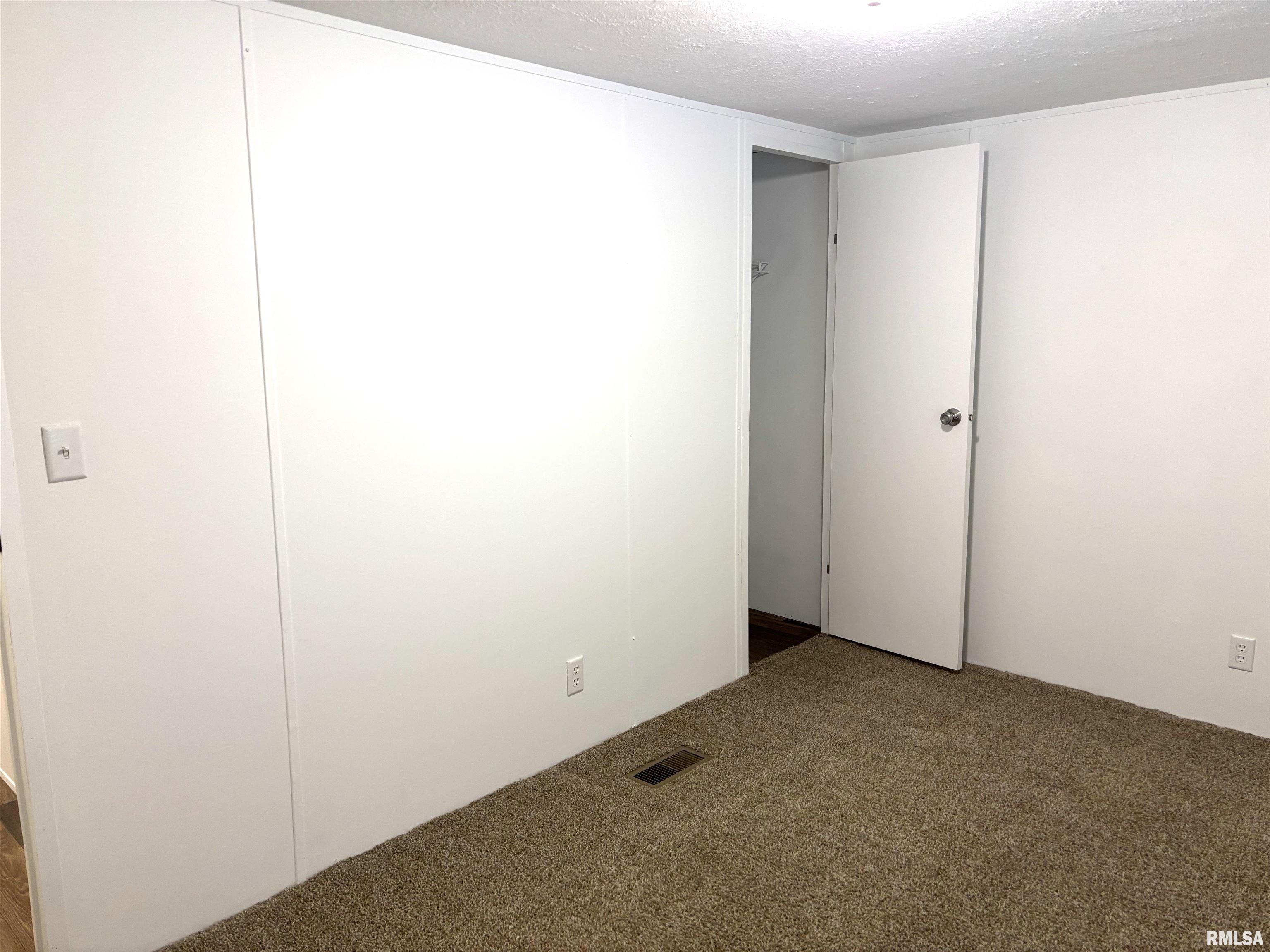 1515 North Lincoln Avenue, Unit 63 Springfield, IL 62702 - Photo 28 of 34