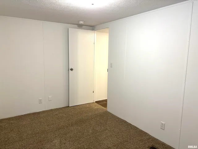 $39,900 | 1515 North Lincoln Avenue, Unit 63, Springfield, IL 62702