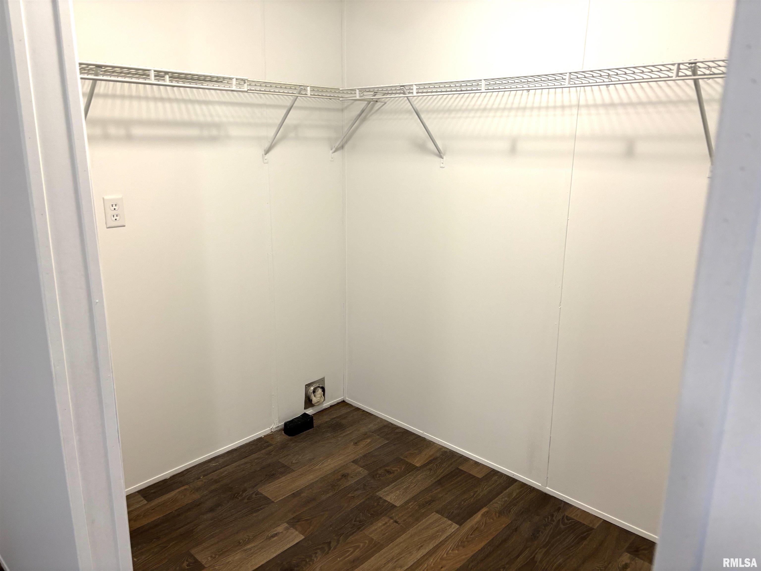 1515 North Lincoln Avenue, Unit 63 Springfield, IL 62702 - Photo 32 of 34