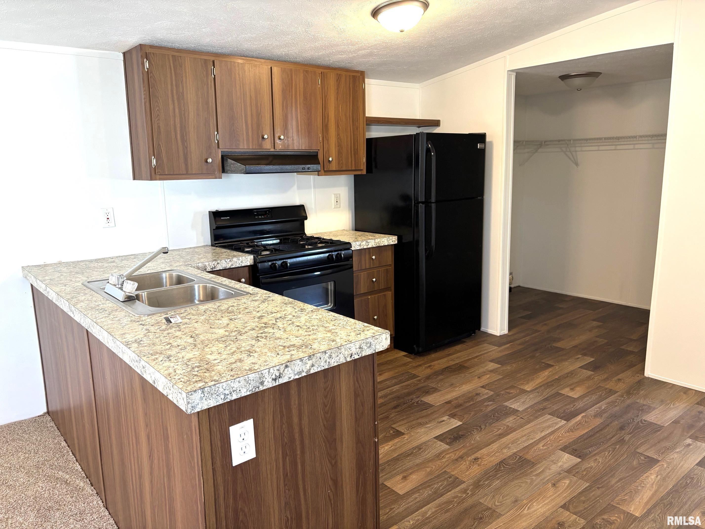 1515 North Lincoln Avenue, Unit 63 Springfield, IL 62702 - Photo 6 of 31