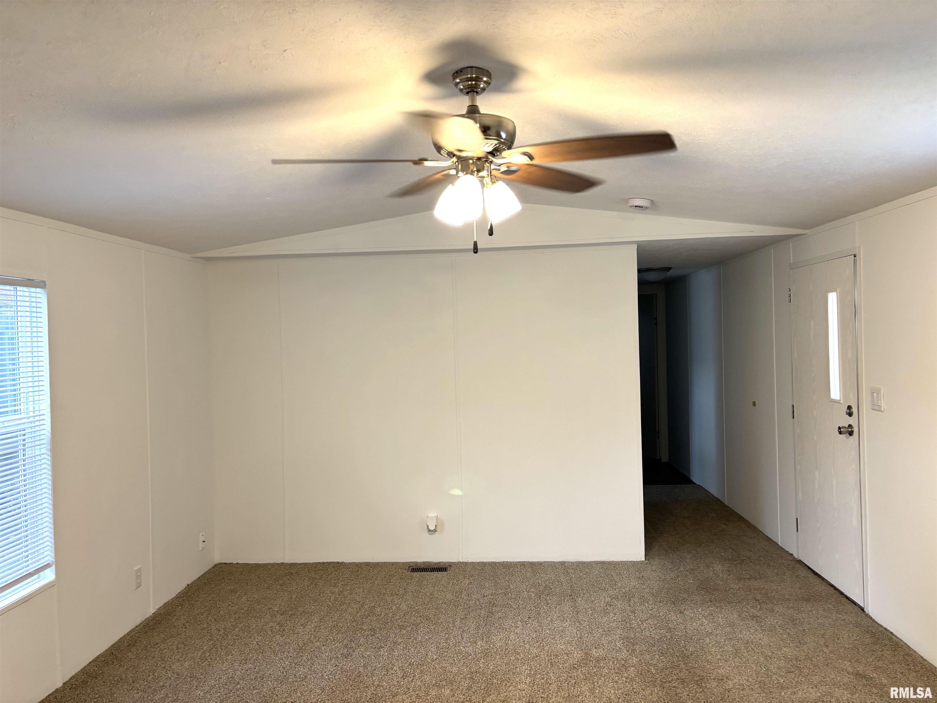 1515 North Lincoln Avenue, Unit 63 Springfield, IL 62702 - Photo 8 of 34