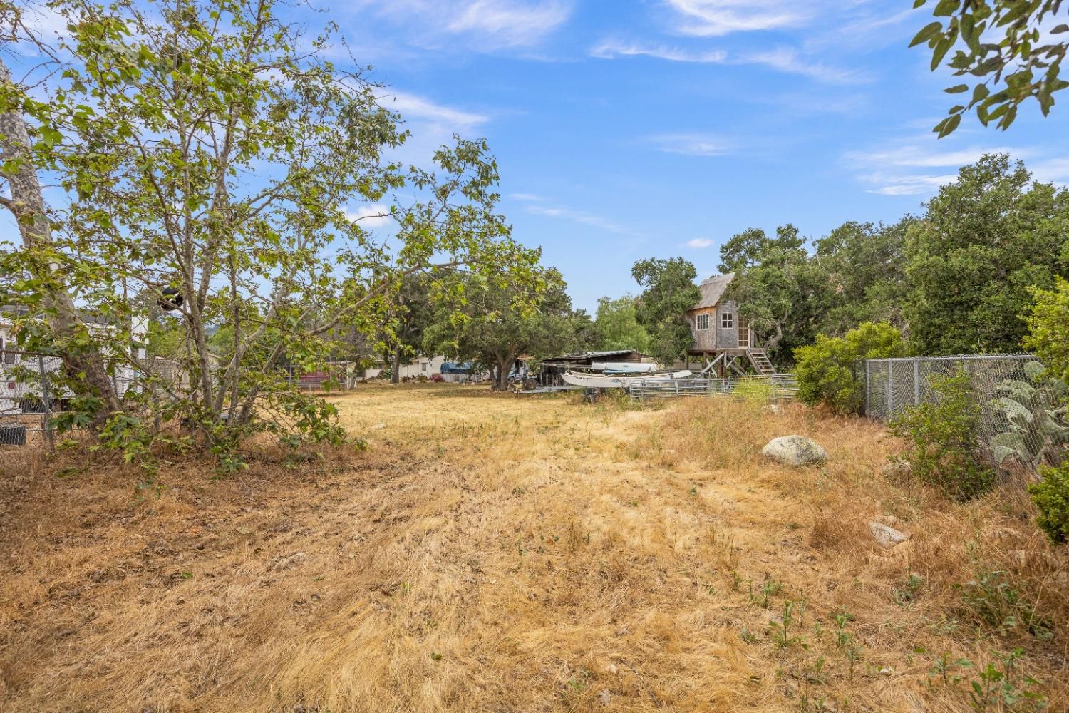 272 Rockaway Road Oak View, CA 93022 - Photo 17 of 33 a view of outdoor space and yard