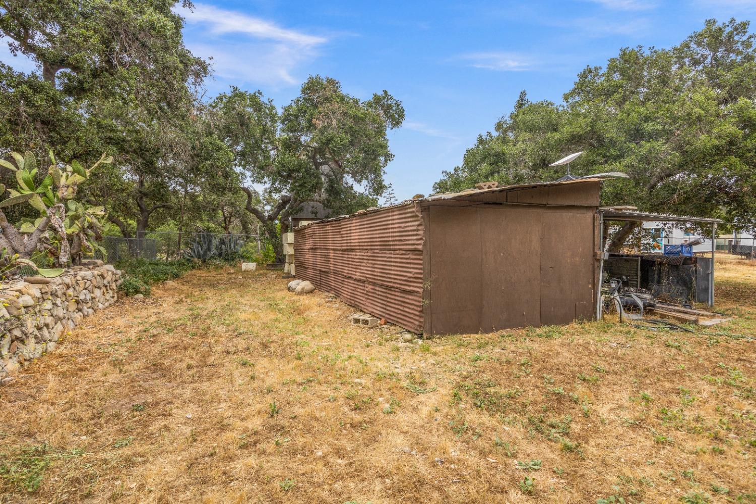 272 Rockaway Road Oak View, CA 93022 - Photo 33 of 33 a backyard of a house with lots of green space