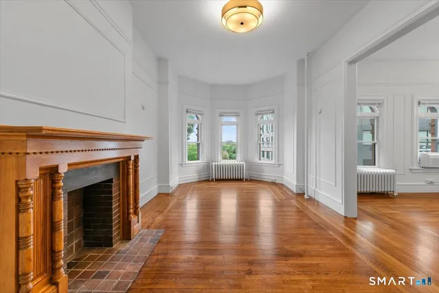 $2,750 | 284 Orange Street, Unit 402, New Haven, CT 06510