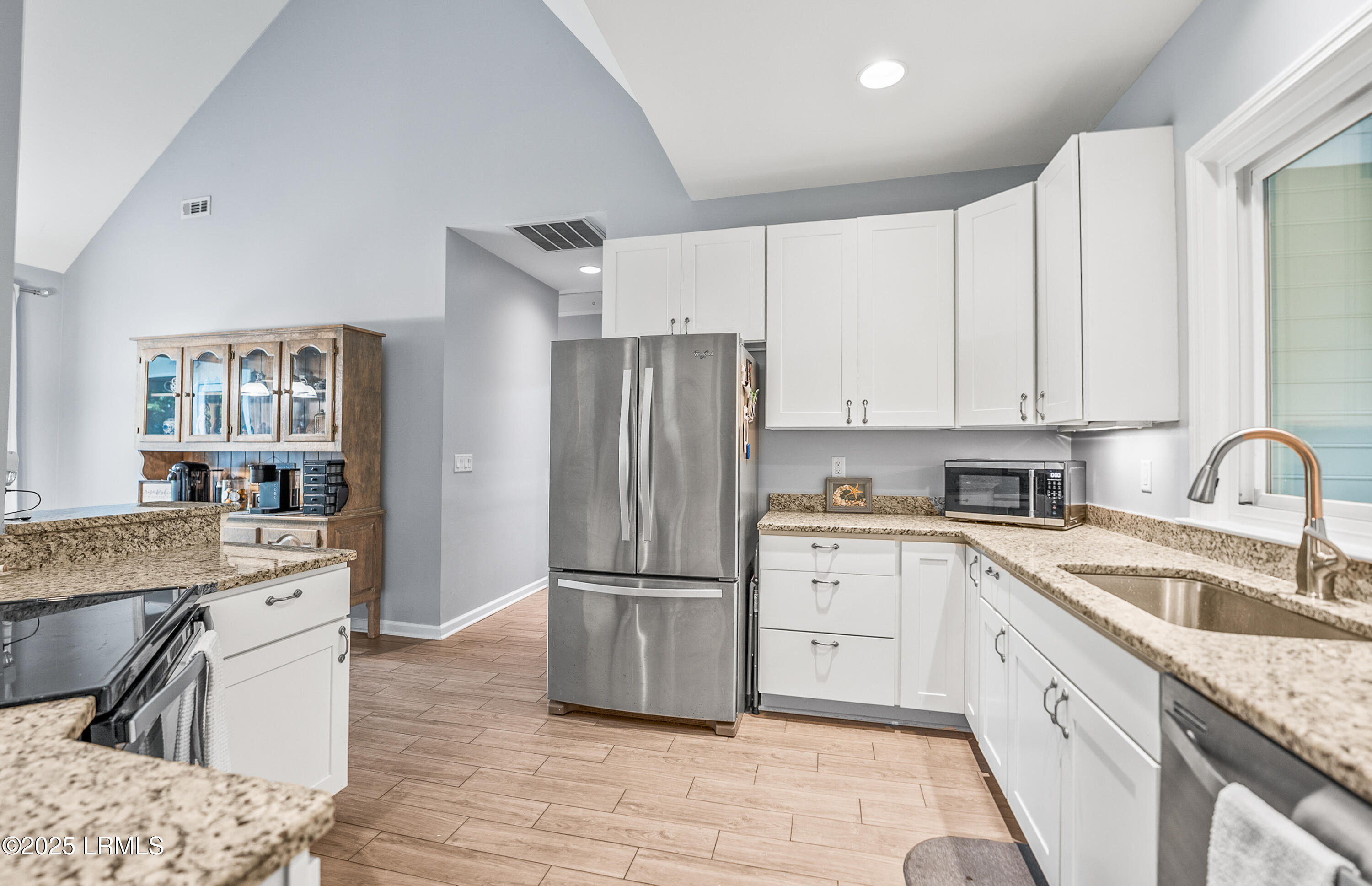 14 State Rd S-7-664 Beaufort, SC 29907 - Photo 13 of 35 DSC08229-90-1.jpg-FULL