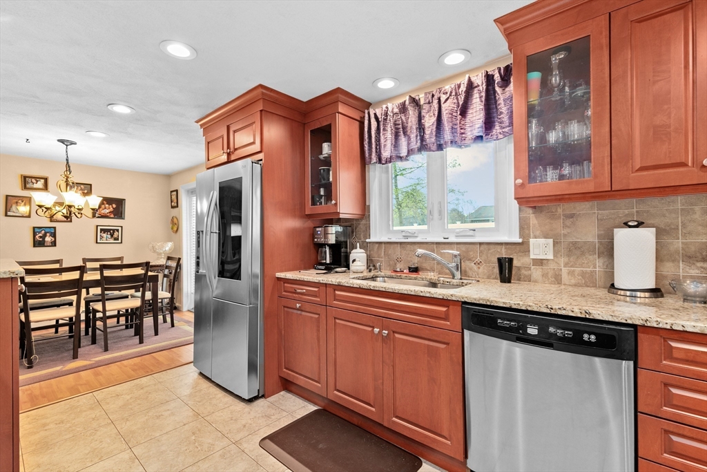 28 Paxton Road Framingham, MA 01701 - Photo 15 of 35 Gallery Image 15