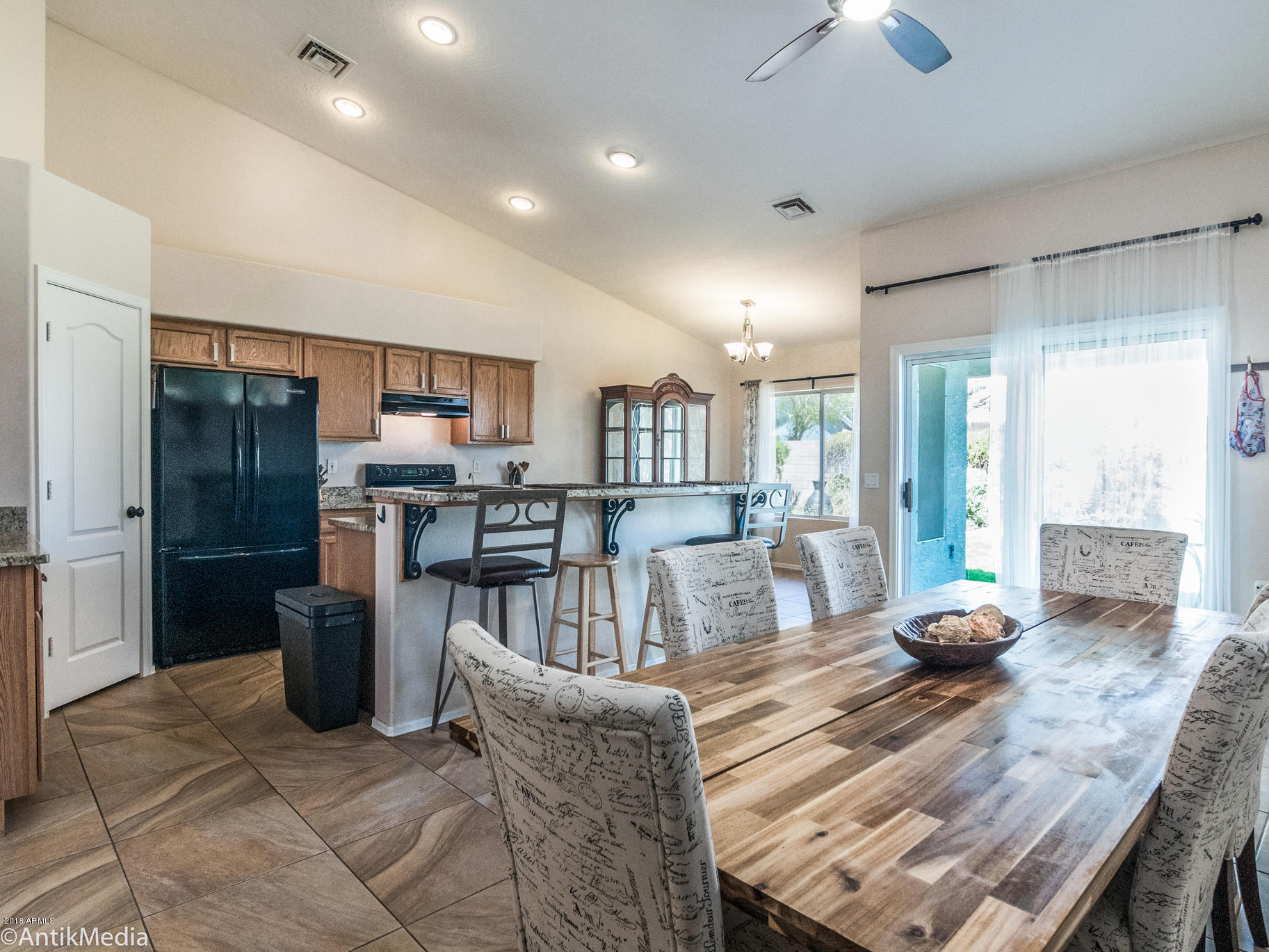 11544 East Decatur Street Mesa, AZ 85207 - Photo 8 of 42 Decatur - 08Kitchen Dining