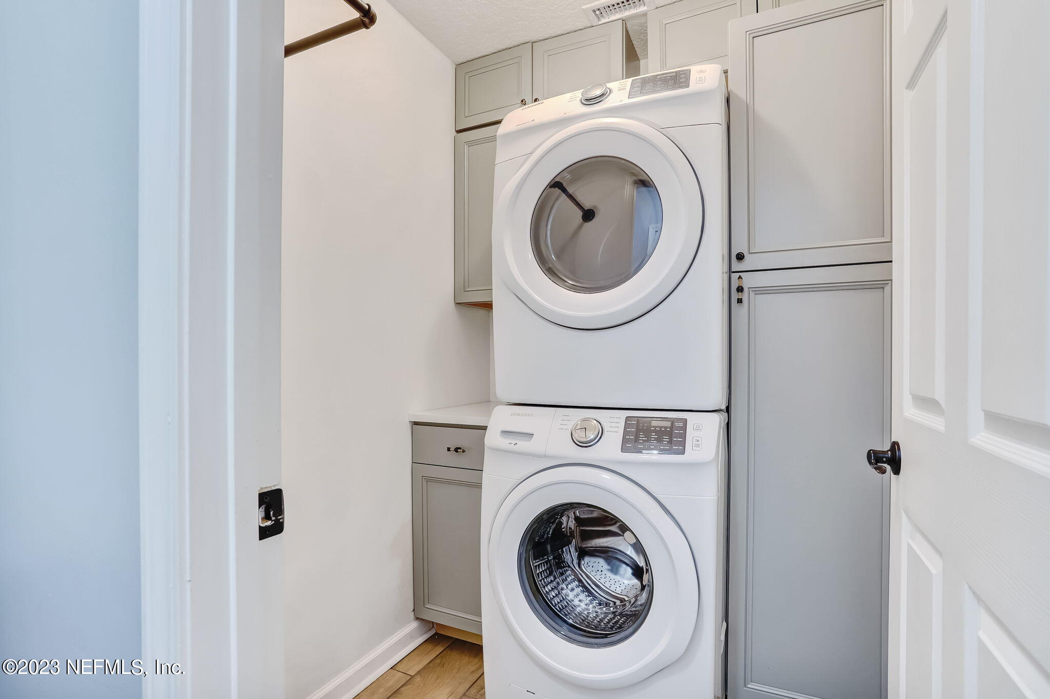 1564 Summerdown Way St. Johns, FL 32259 - Photo 40 of 83 a utility room with dryer and washer