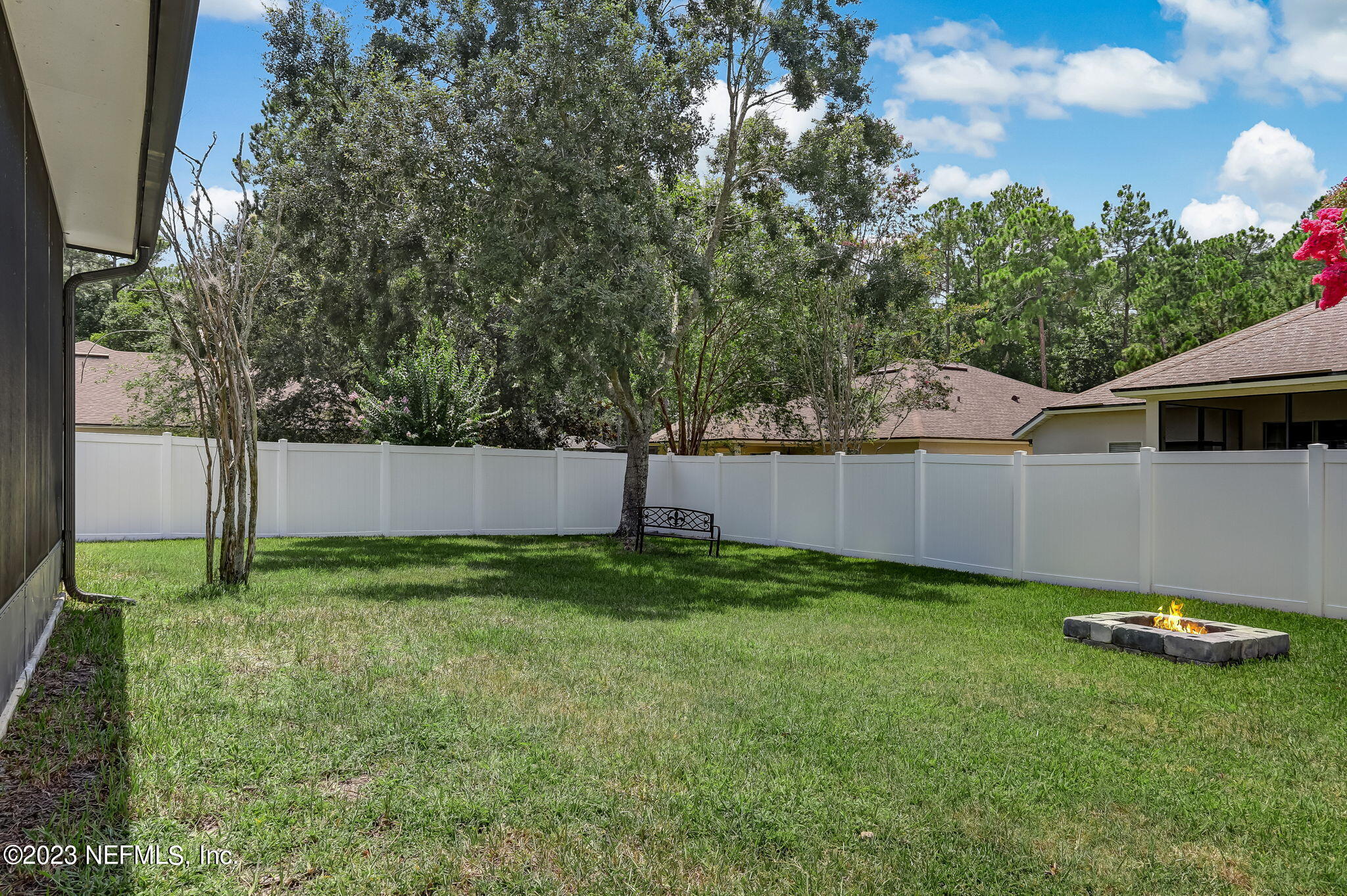 1564 Summerdown Way St. Johns, FL 32259 - Photo 52 of 83 a backyard of a house