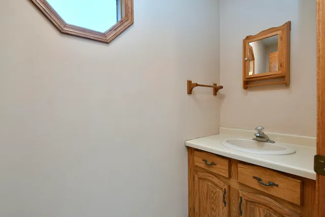 $423,900 | 386 Pleasant Hill Drive, Winona, MN 55987