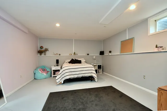 $423,900 | 386 Pleasant Hill Drive, Winona, MN 55987