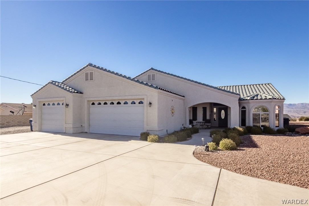 4032 Mercer Road Bullhead City, AZ 86429 - Photo 1 of 50 Gallery Image 1