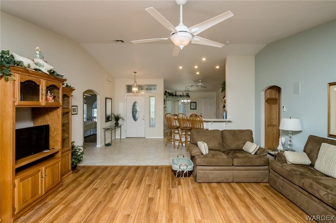 4032 Mercer Road Bullhead City, AZ 86429 - Photo 12 of 50 Gallery Image 12