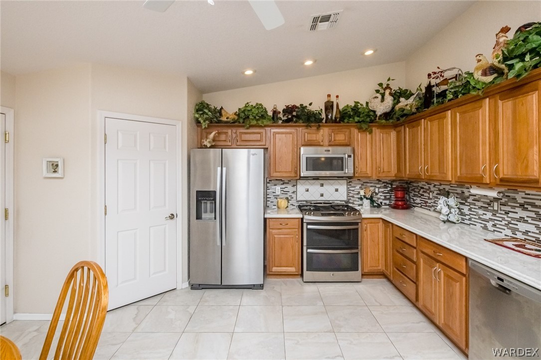 4032 Mercer Road Bullhead City, AZ 86429 - Photo 16 of 50 Gallery Image 16
