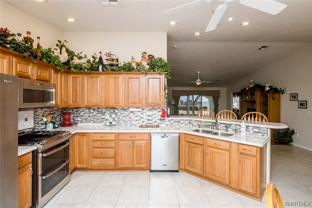 4032 Mercer Road Bullhead City, AZ 86429 - Photo 17 of 50 Gallery Image 17