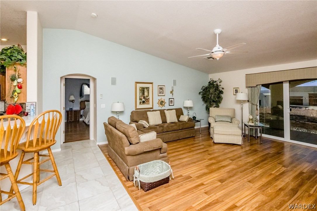 4032 Mercer Road Bullhead City, AZ 86429 - Photo 8 of 50 Gallery Image 8