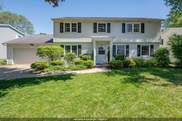 $389,900 | 373 Kenney Street, Green Bay, WI 54301