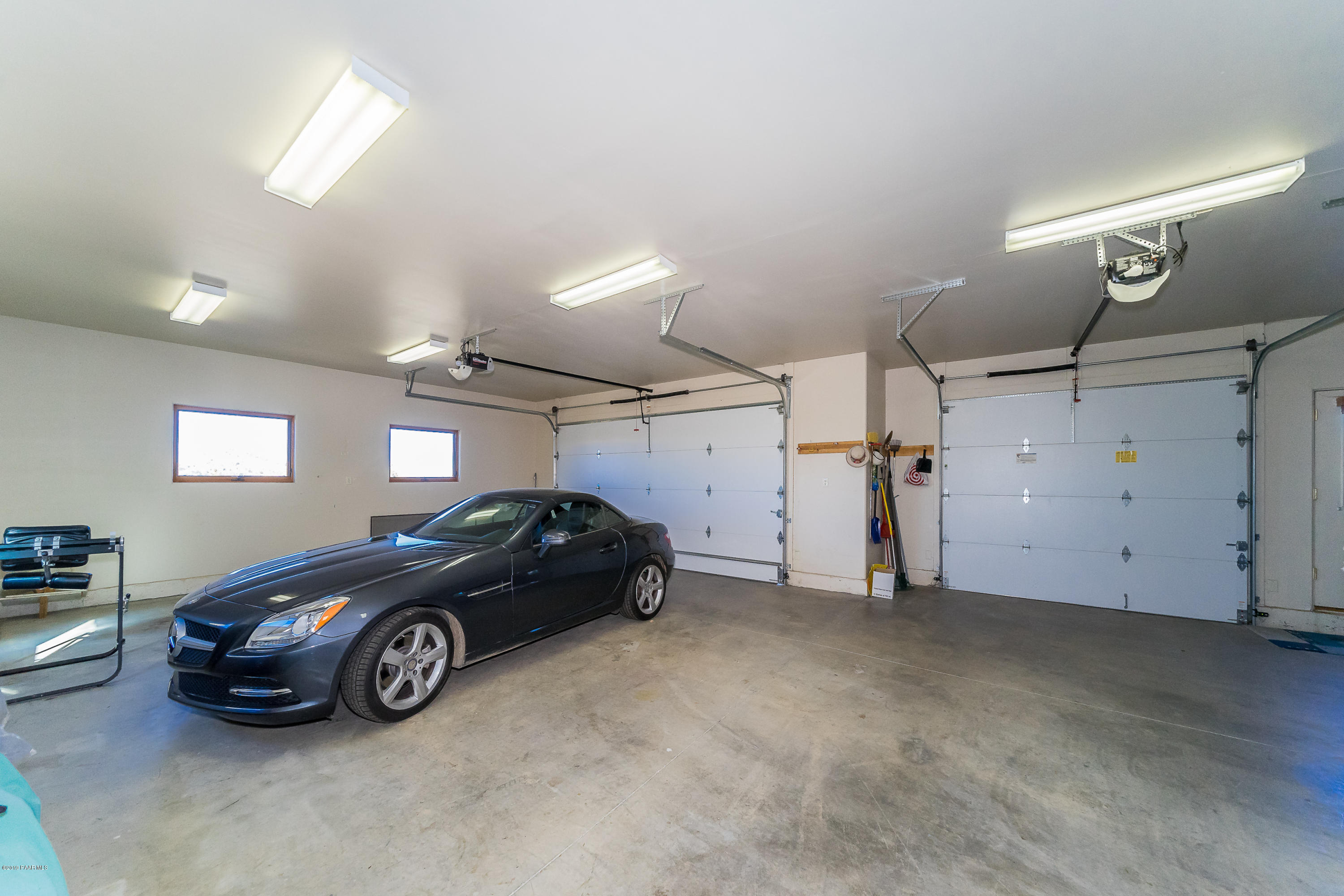 5050 West Almosta Ranch Road Prescott, AZ 86305 - Photo 29 of 32 3+ car garage