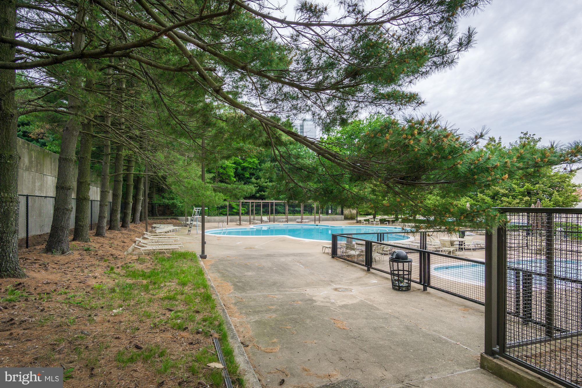 1800 Old Meadow Road, Unit 414 McLean, VA 22102 - Photo 3 of 5
