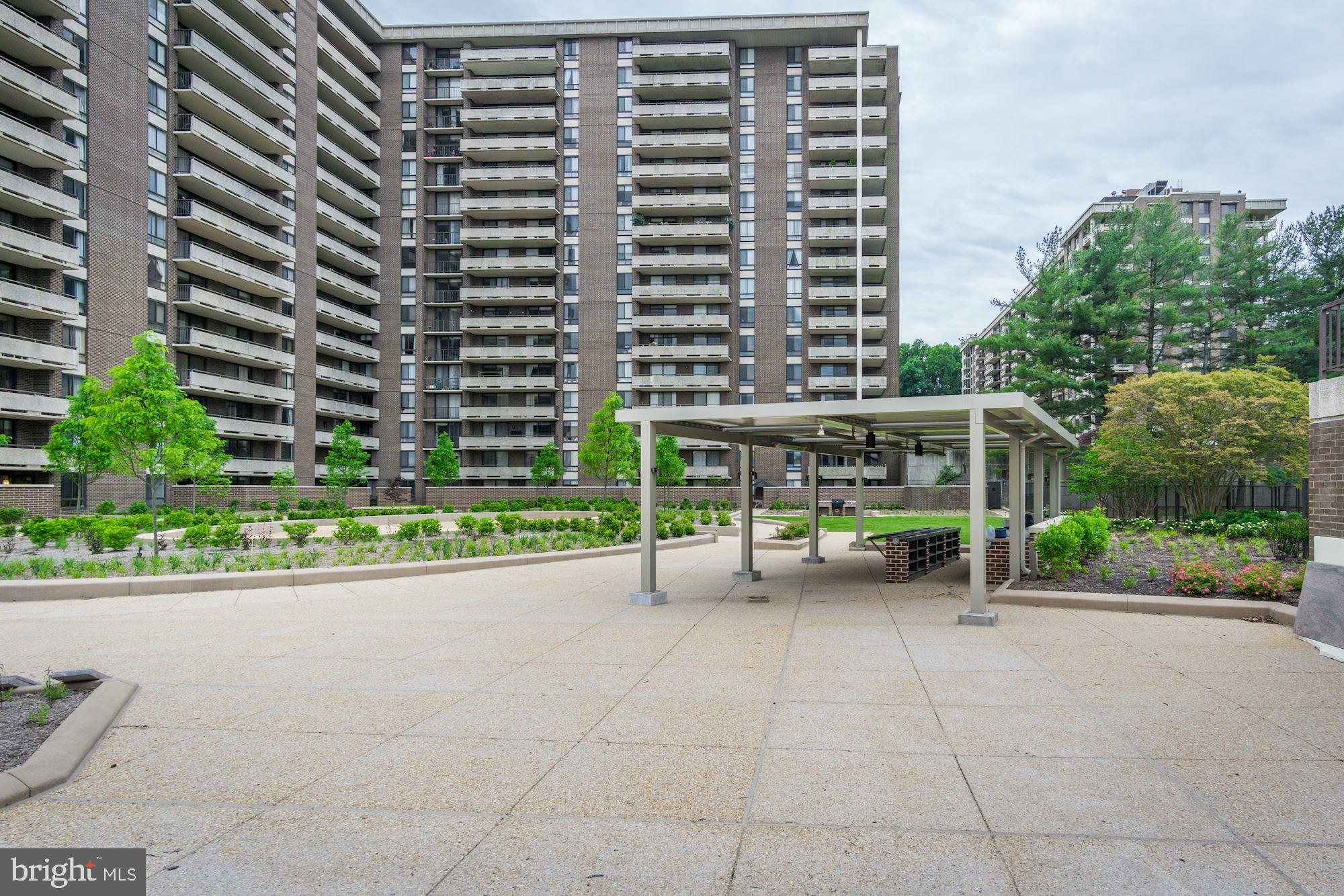 1800 Old Meadow Road, Unit 414 McLean, VA 22102 - Photo 4 of 5