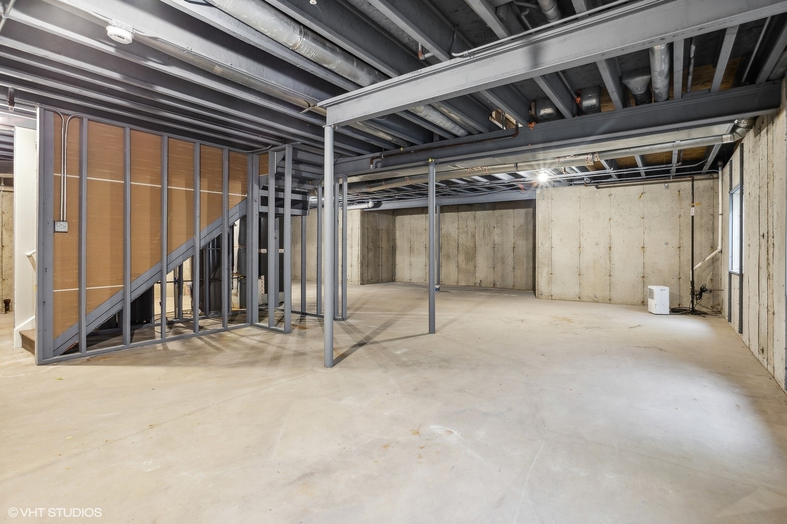 1489 Fox Path Lane Hoffman Estates, IL 60192 - Photo 19 of 27 a view of an empty room