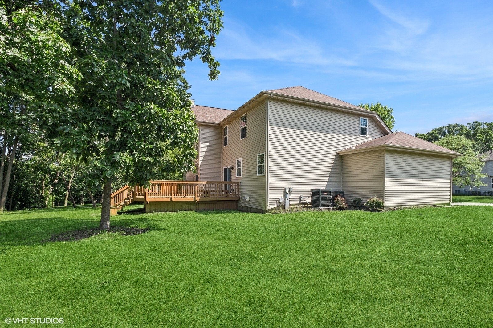1489 Fox Path Lane Hoffman Estates, IL 60192 - Photo 25 of 27 a view of a house with a yard