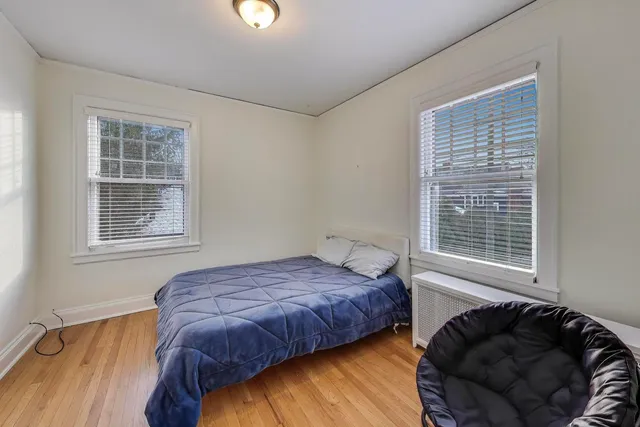 $2,950 | 1632 Wesley Avenue, Evanston, IL 60201