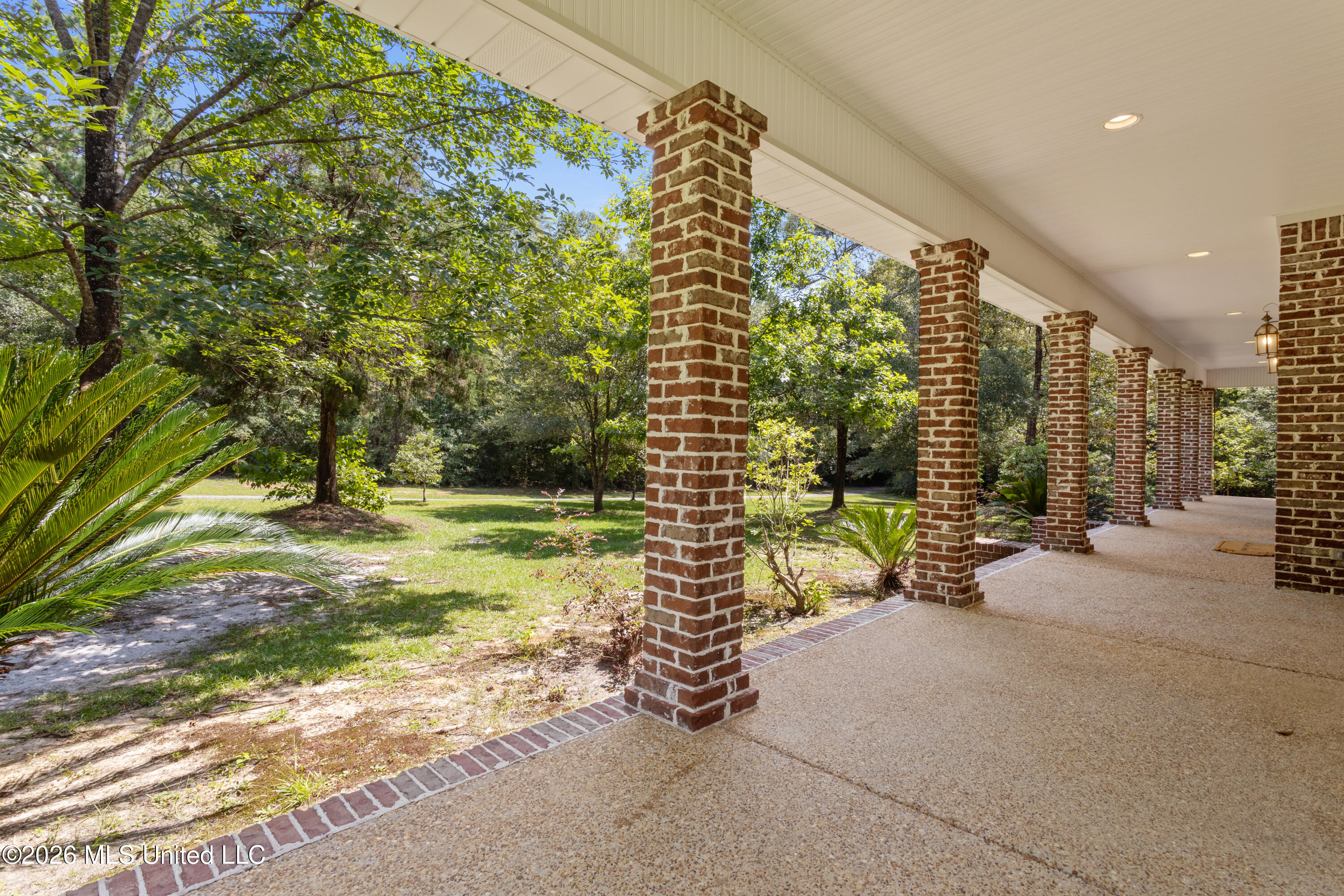 16109 Roberts Road Vancleave, MS 39565 - Photo 6 of 75 00006