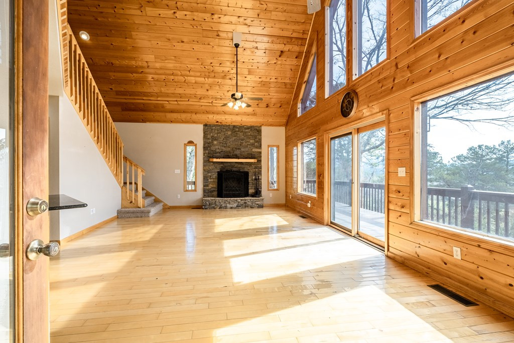 66 Mistletoe Ridge Murphy, NC 28906 - Photo 4 of 74