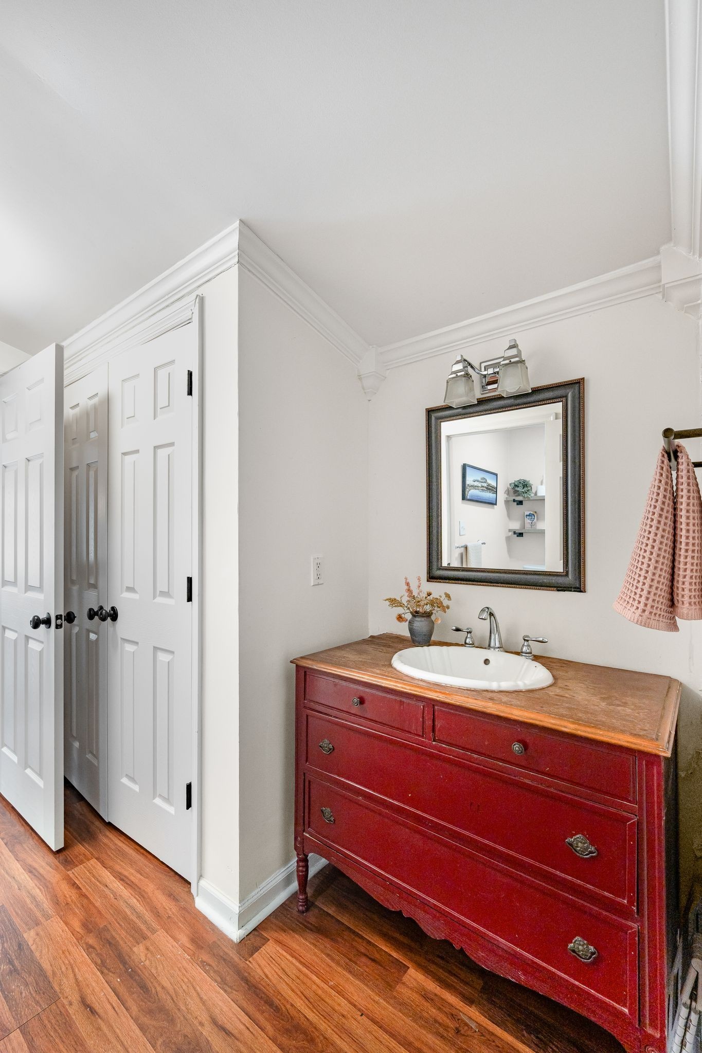 311 West 13th Street Columbia, TN 38401 - Photo 23 of 47 a bathroom with a sink and a mirror