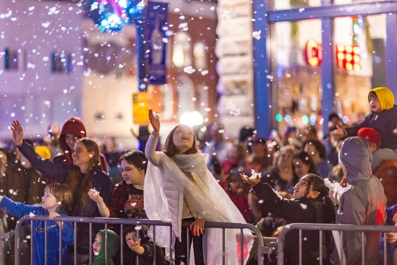 311 West 13th Street Columbia, TN 38401 - Photo 40 of 47 a view of a pathway with a tree in front of it