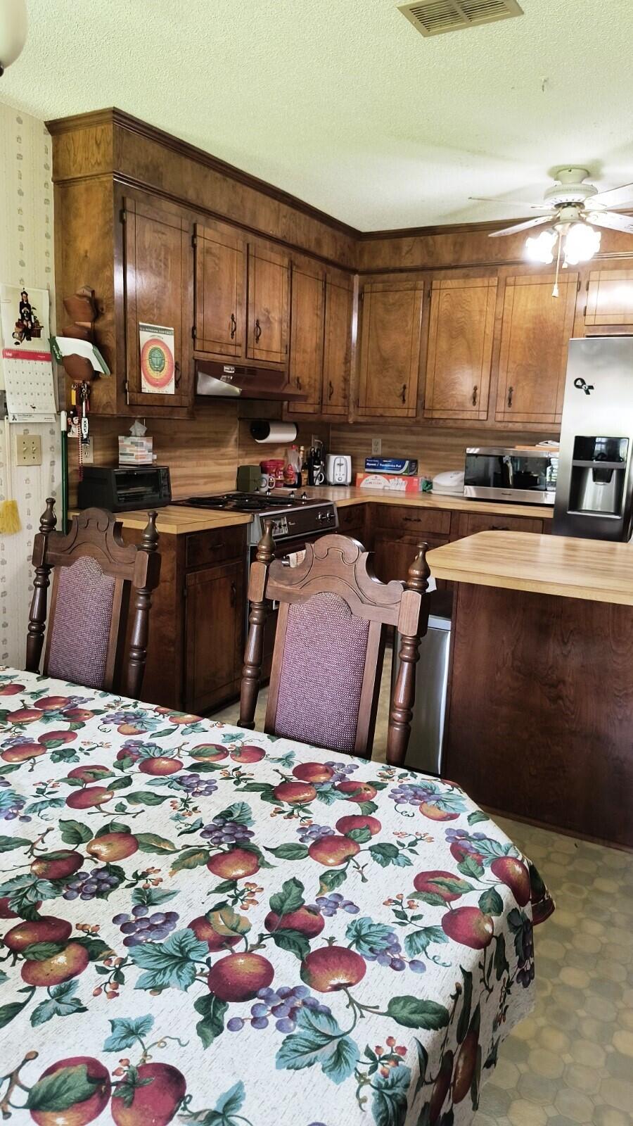 302 Longleaf Road Summerville, SC 29486 - Photo 33 of 40 IMG_20230624_143709409