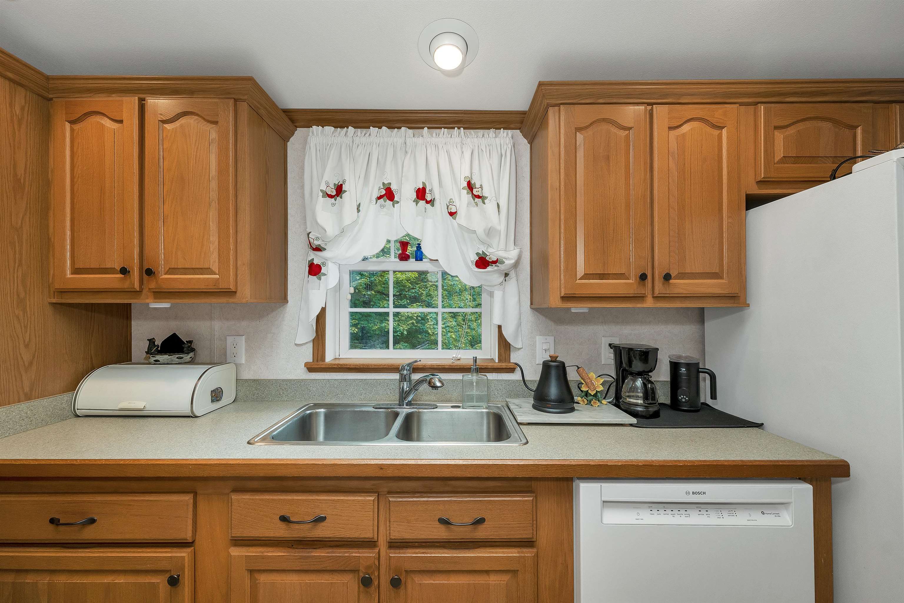 149 Dorchester Road Rumney, NH 03266 - Photo 12 of 35 Gallery Image 12