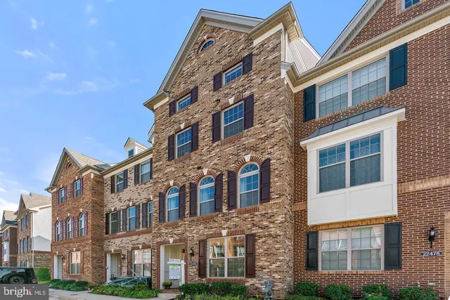 $3,650 | 22476 Cambridgeport Square, Ashburn, VA 20148