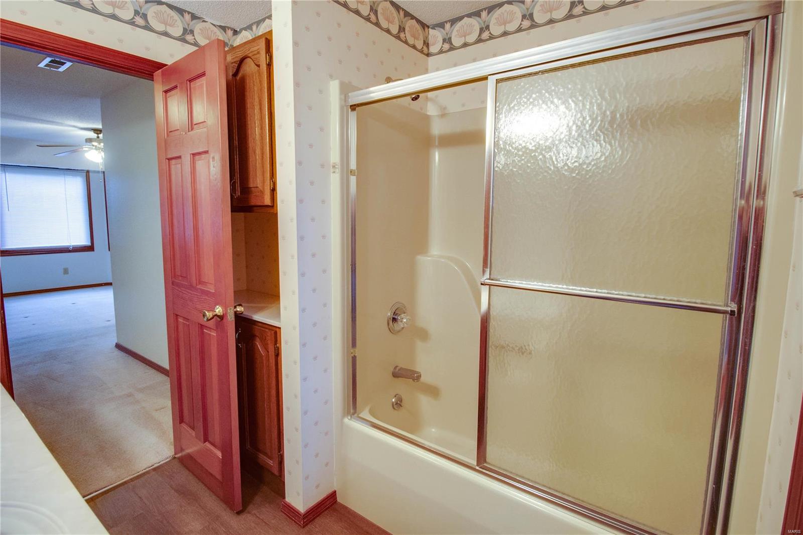 4525 Moonlight Way Alton, IL 62002 - Photo 16 of 28